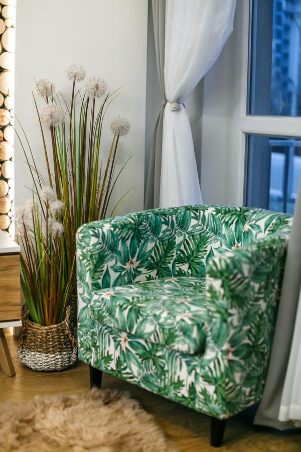 New Wave Apartment Tropical Ряшів Екстер'єр фото