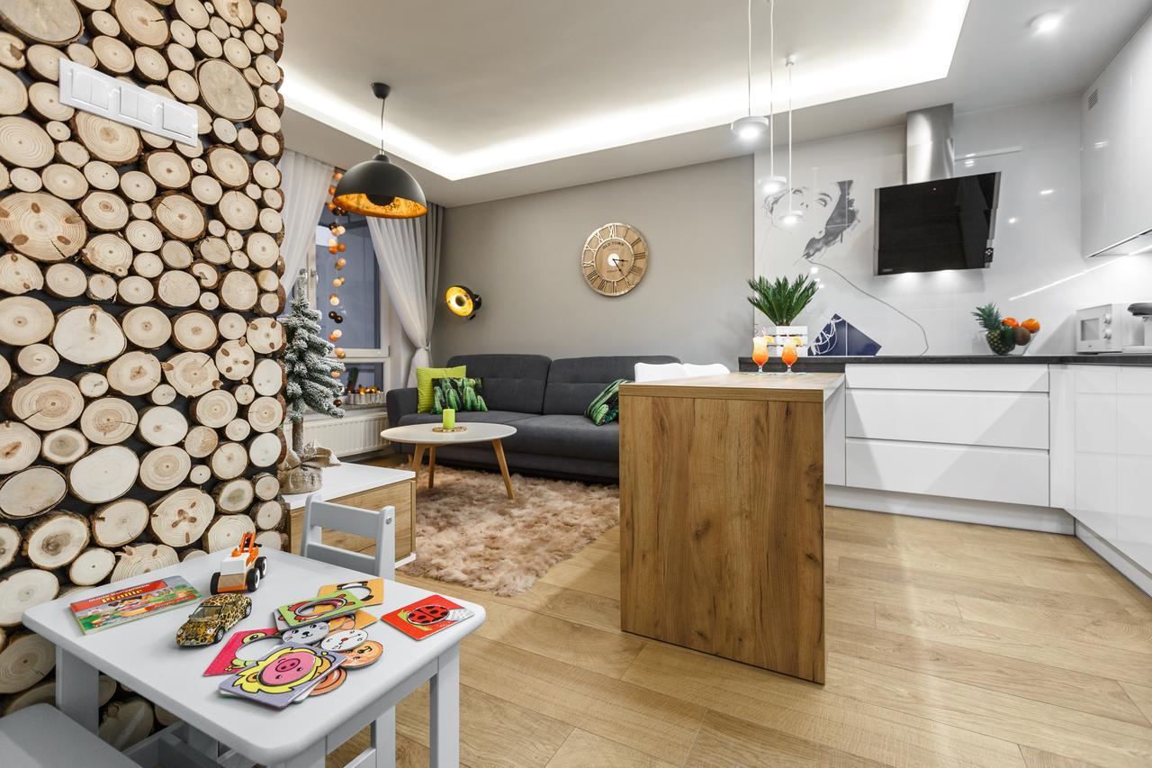New Wave Apartment Tropical Ряшів Екстер'єр фото