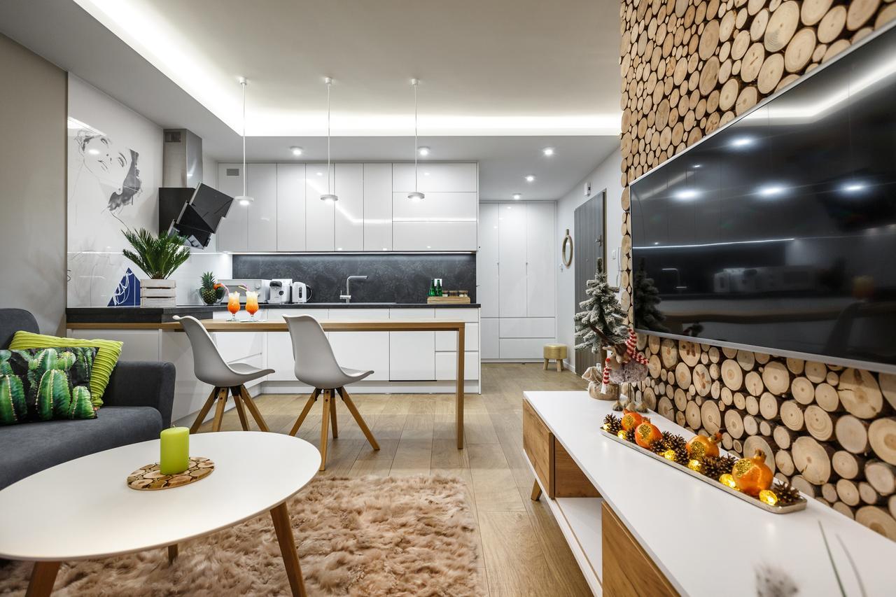 New Wave Apartment Tropical Ряшів Екстер'єр фото