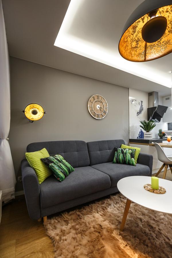 New Wave Apartment Tropical Ряшів Екстер'єр фото